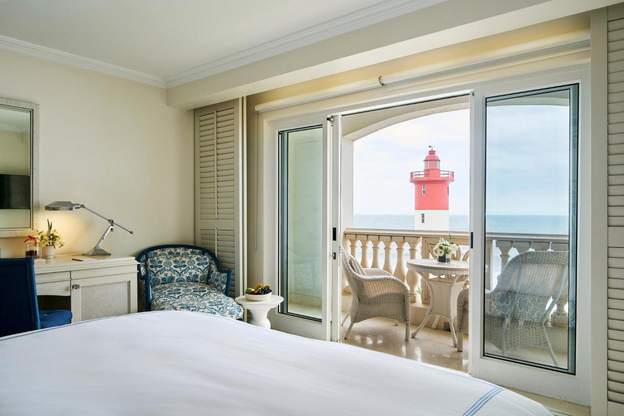 ホテル ザ オイスター ボックス Umhlanga Rocks エクステリア 写真